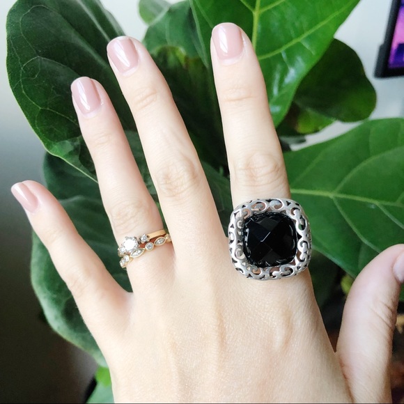 Vintage 925 silver and onyx ring size 7 3/4 - Picture 4 of 11